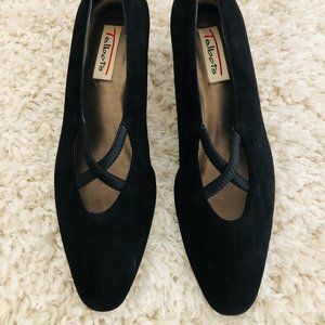 Talbots Women Heels – Black Suede, Size: 6.5